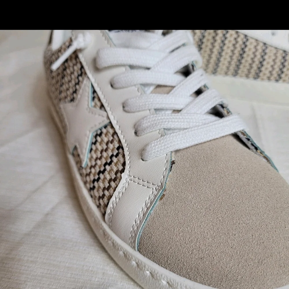 Vintage Havana Beige and White Sneakers - Picture 7 of 14